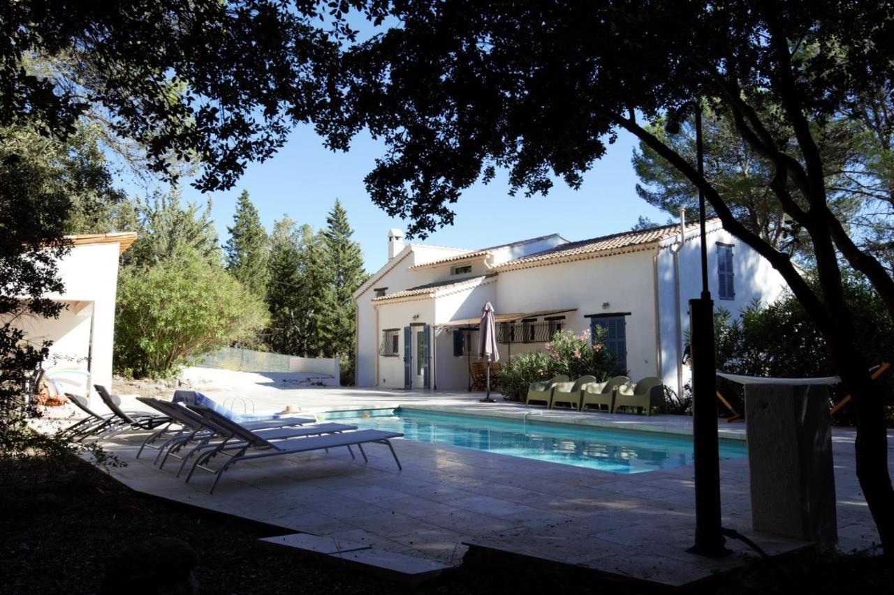 La Bastide Blanche Magnifique Villa 5 Etoiles 5 Chambres Et Piscine Privee Sur 6500 M Var لورج المظهر الخارجي الصورة