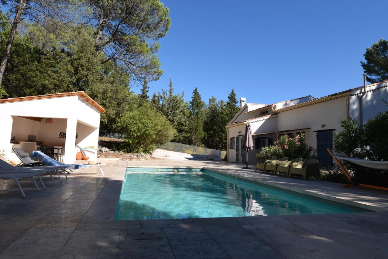 La Bastide Blanche Magnifique Villa 5 Etoiles 5 Chambres Et Piscine Privee Sur 6500 M Var لورج المظهر الخارجي الصورة
