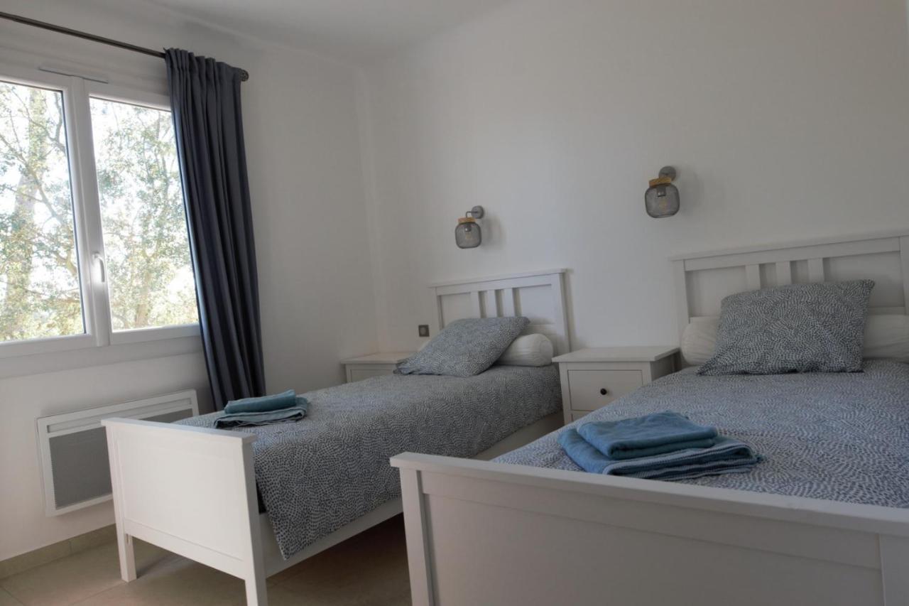 La Bastide Blanche Magnifique Villa 5 Etoiles 5 Chambres Et Piscine Privee Sur 6500 M Var لورج المظهر الخارجي الصورة