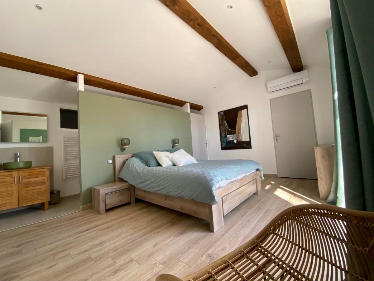 La Bastide Blanche Magnifique Villa 5 Etoiles 5 Chambres Et Piscine Privee Sur 6500 M Var لورج المظهر الخارجي الصورة