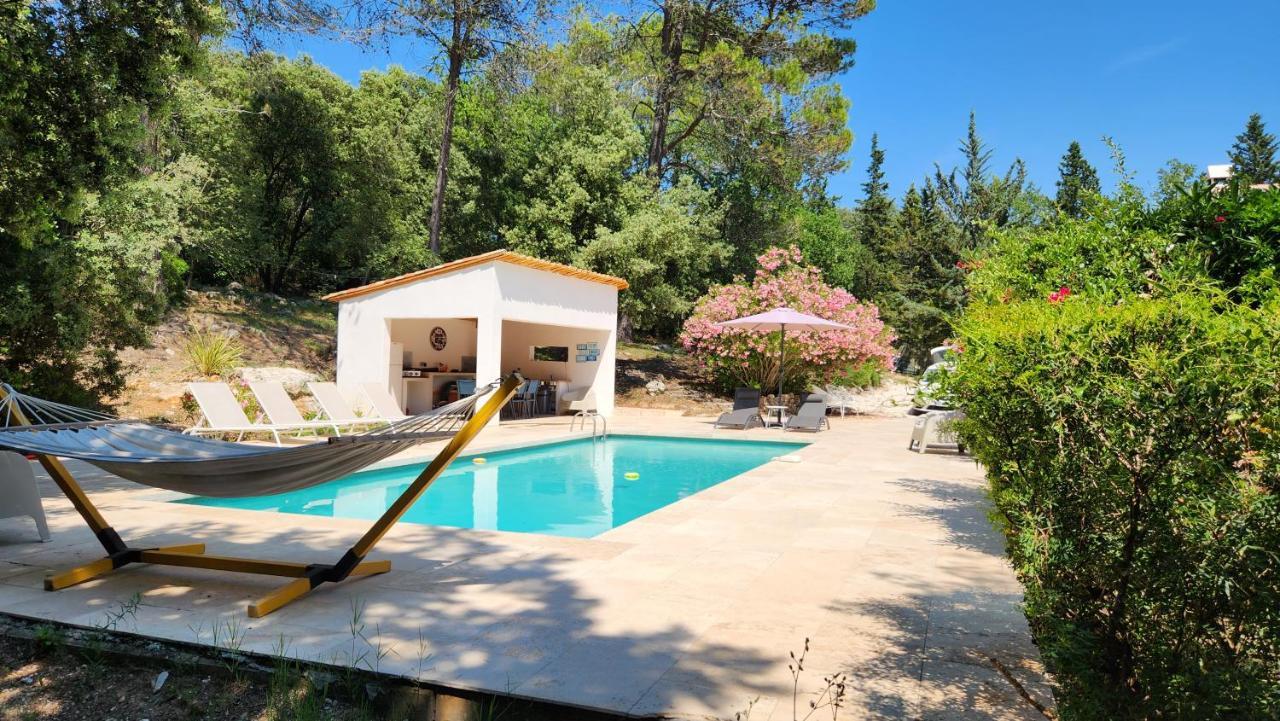 La Bastide Blanche Magnifique Villa 5 Etoiles 5 Chambres Et Piscine Privee Sur 6500 M Var لورج المظهر الخارجي الصورة